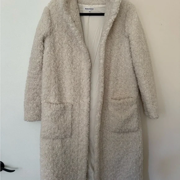 Reformation White Sherpa Bromley Coat - Picture 3 of 3